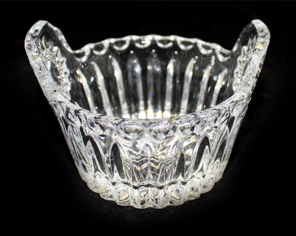 хрусталь 6. светящаяся подставка под хрустальные изделия. икорница хрусталь ссср. Neman / стопки шахматка 6шт хрусталь 35мл. рюмка хрусталь.