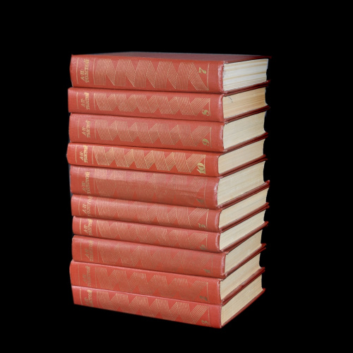 Лот книг «Алексей Толстой Собрание сочинений» 10 книг — вся серия Издательство «Художественная литература» Тираж 300 000 1983