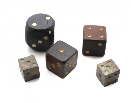 Лот игровых кубиков, 5 шт