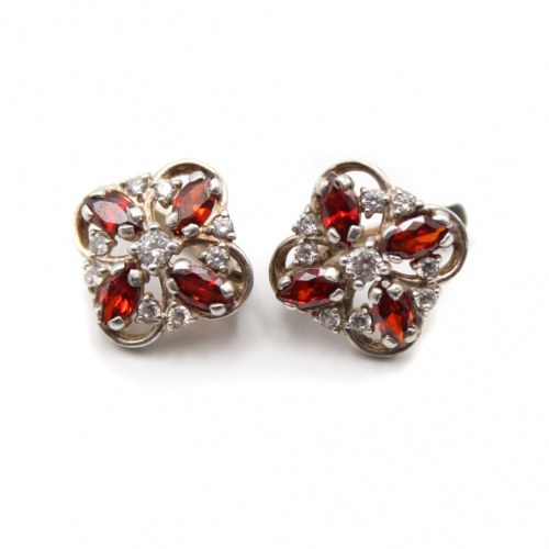 Серьги, 1,5 см. Серебро 925 пробы. 4,8 г