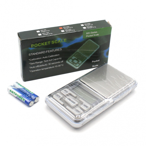 Весы электронные «Pocket Scale». Предел измерения 200 гр/0,01 гр. Размер 6×12 см. С коробкой и батарейками