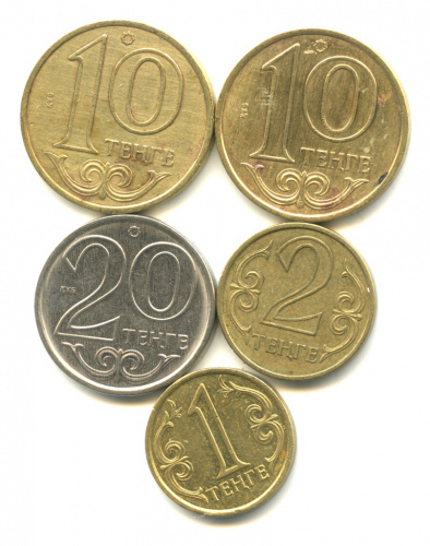 Лот монет. 5 шт 2000−2018