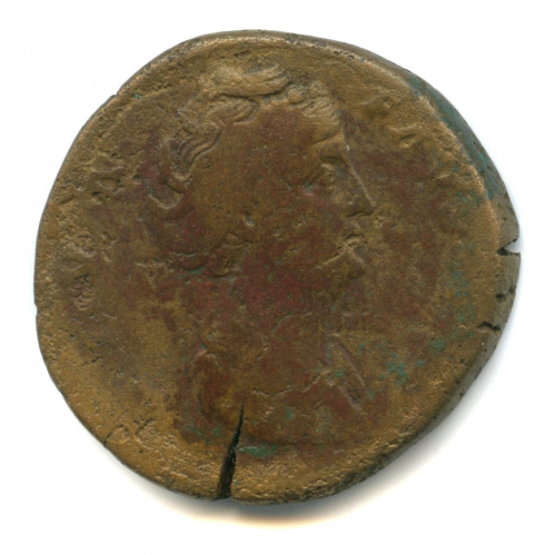 Сестерций Фаустина старшая. вес-22.7 гр. D-32 мм 139−141