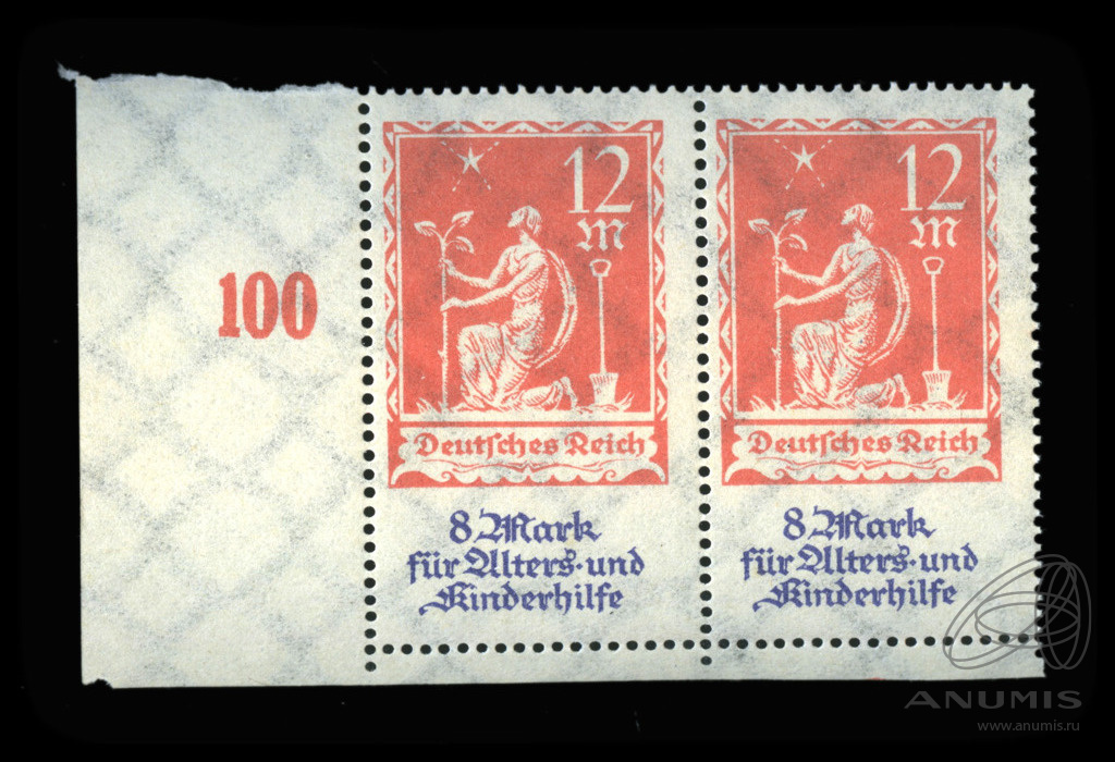 Евангелие и апостол. Дореволюционные книги на старославянском. Книга немецкий орден. Первая глава евангелия. Евангелия от луки книга.