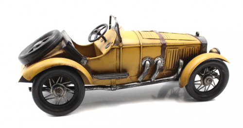 Масштабная модель автомобиля. 30×13 см. Металл