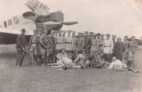 Фотография «44й Авиаотряд». Из коллекции И. Сысолятина. Размер 12×8 см 1924
