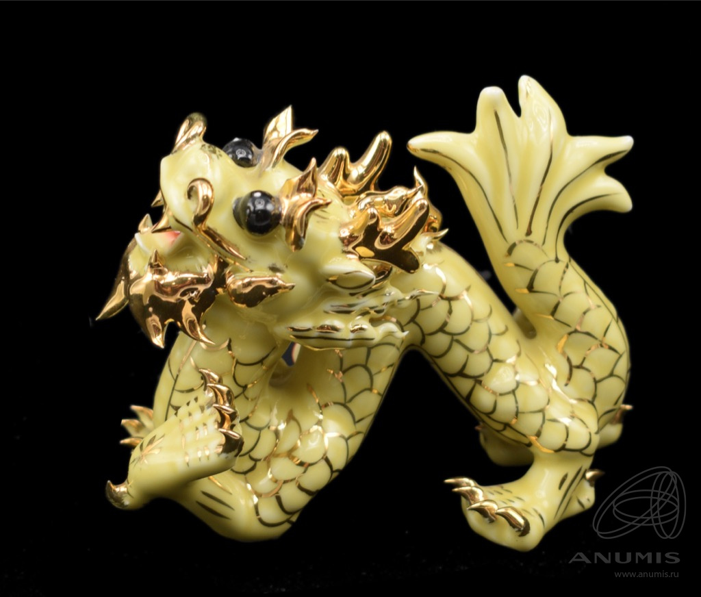 Фарфоровая статуэтка «Дракон» Размер 12×9,5 см. Без клейма. Лот №5508 ...