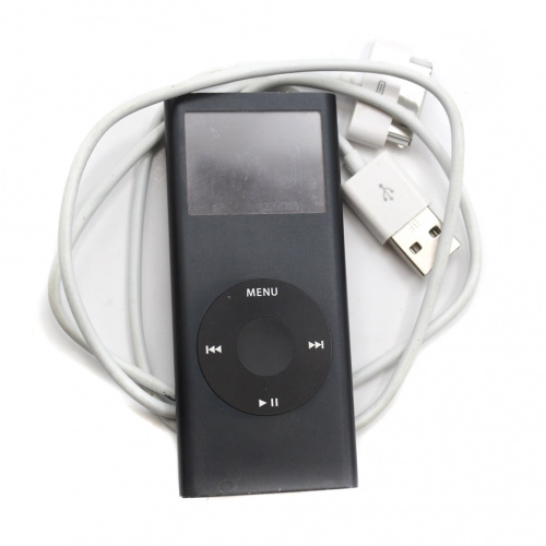 Плеер iPod 8GB, с зарядкой. Дефекты: работает только на зарядке. нужна замена аккумулятора