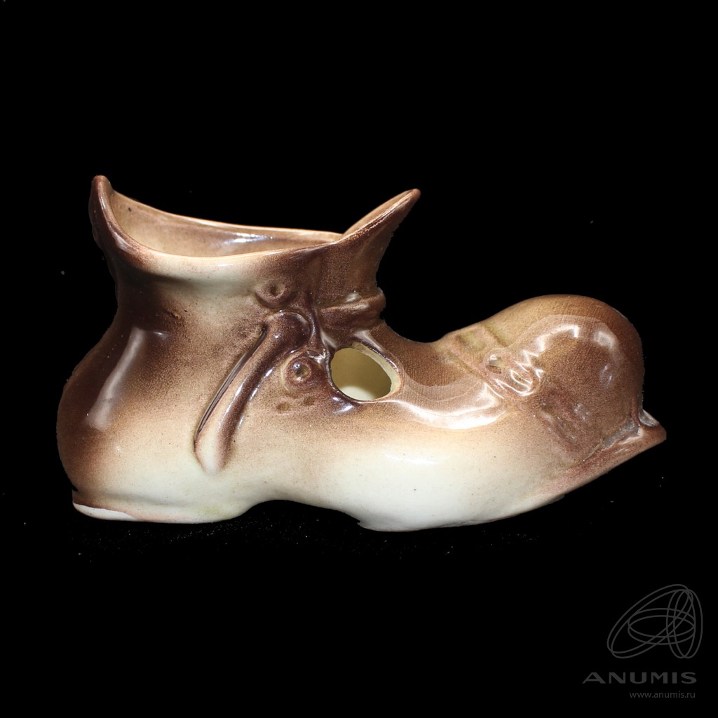 Фарфоровый сапог. Статуэтка сапог керамика. Фигурка "сапожок". Статуэтка сапог. Статуэтка сапог.