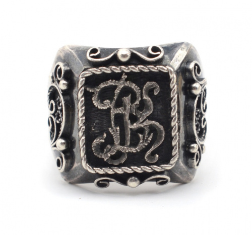 Перстень с инициалами. Серебро 875 пробы. 10,78 г