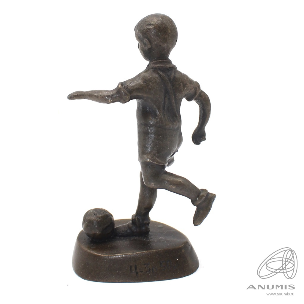 Статуэтка «Юный футболист» Бронза Высота «9 см». СССР. Лот №6169 ...