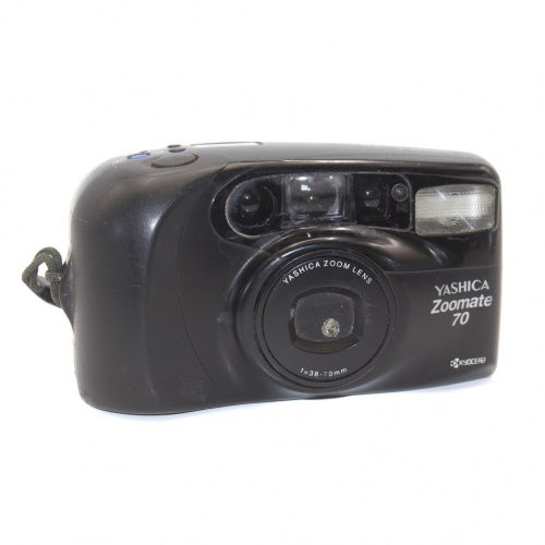 Фотоаппарат пленочный «Yashica Zoomate 70». 13×4 см Без батареек