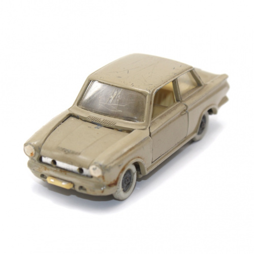 Масштабная модель автомобиля, 1:43 «Ford-consul-cortina», 4-е открывания. Металл. Дефекты: Утеря сидения