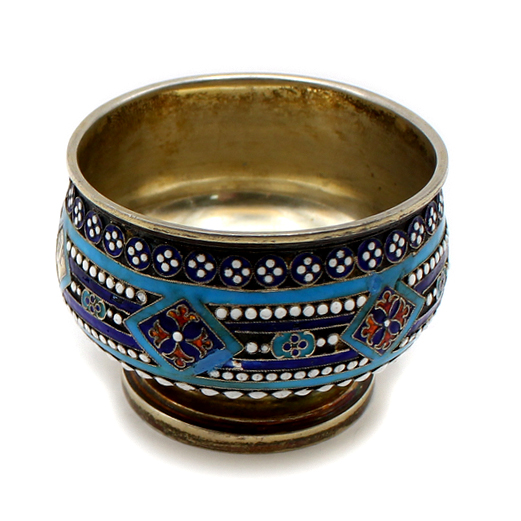 Солонка. Эмаль, Ag 84 пробы. Размер 5,5×4 см. 48 г 1895