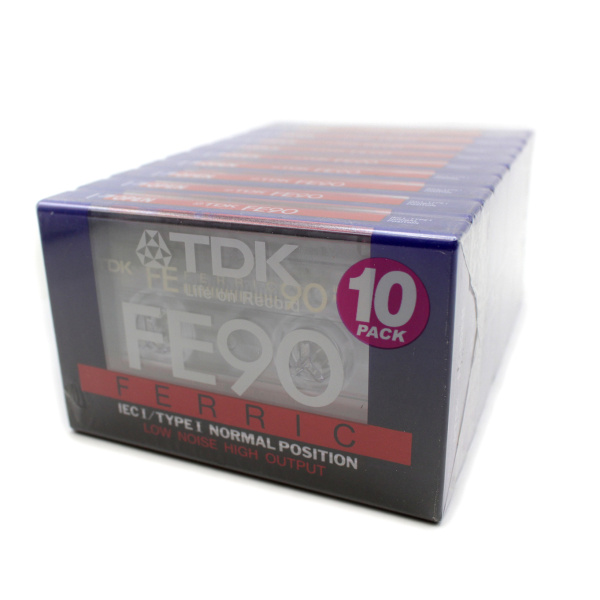 Лот кассет TDK — 10 штук, запечатанный блок. Размер 15,5×11 см